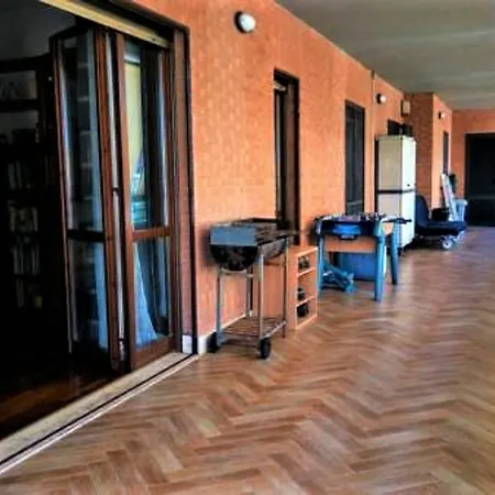 Candy's 3* Fiumicino